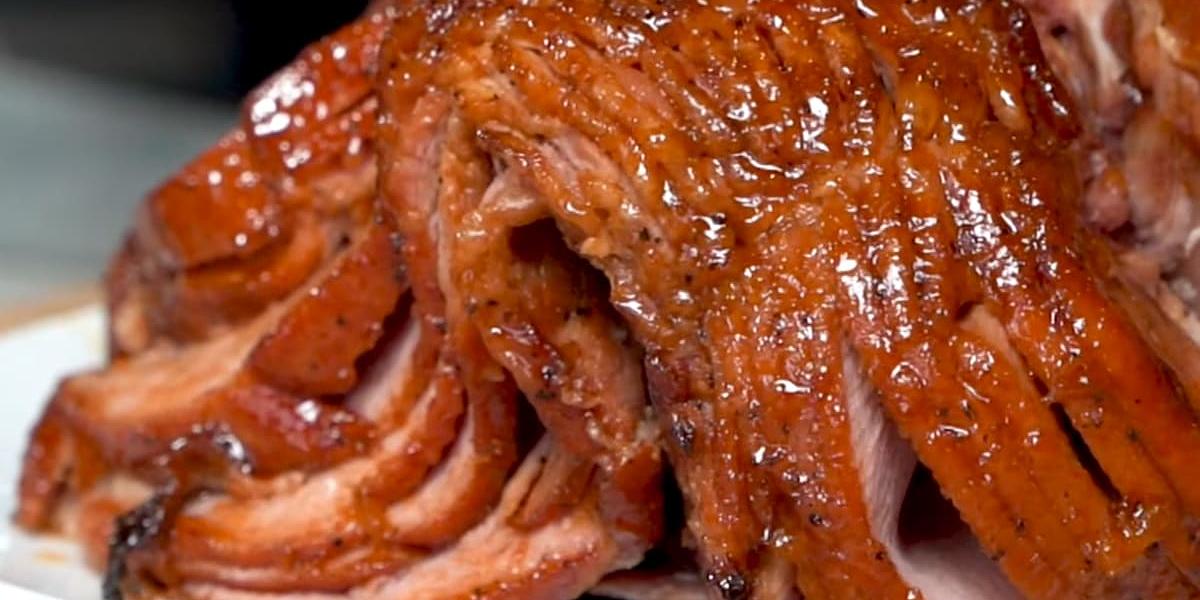 Apricot glazed smoked ham