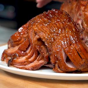 Apricot glazed smoked ham
